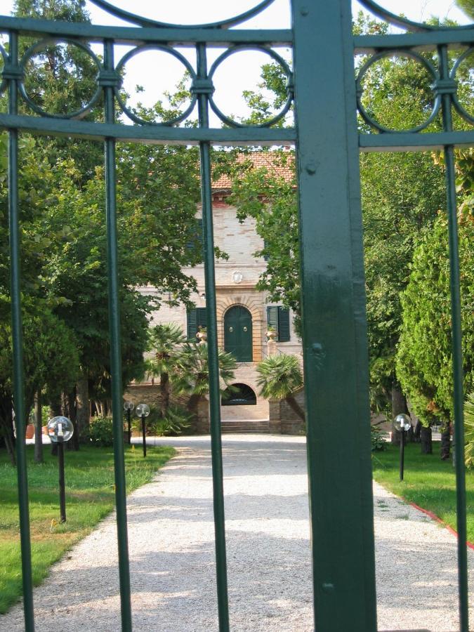 Villa Augusta Porto Sant'Elpidio Exterior photo